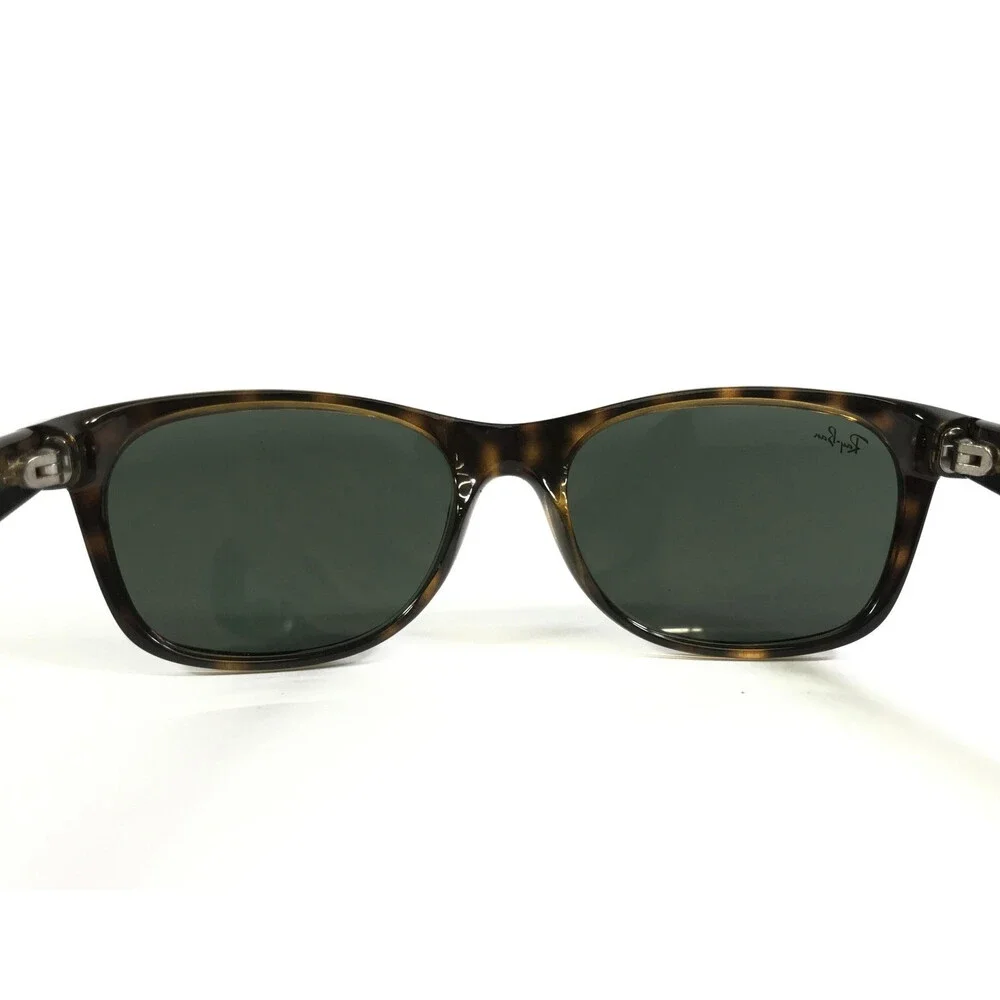 Ray-Ban Sunglasses RB2132 New Wayfarer 902 Tortoise With Green Lenses 55 Mm